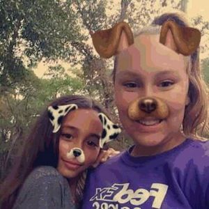 Meet your Posher, Kayla and feather